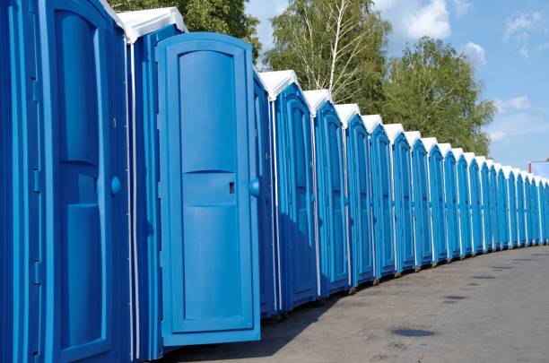 Best Portable restroom trailer rental  in Bellwood, VA